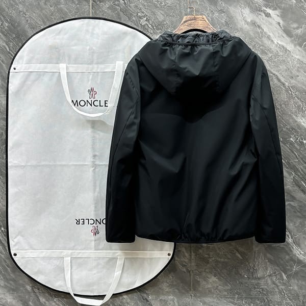 ☆超人気☆モンクレール n級品 Carlesジャケット★NewArrival 2色 moe38211